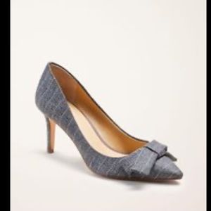 NEW! Ann Taylor Yolanda Bow Pump Size 7.5